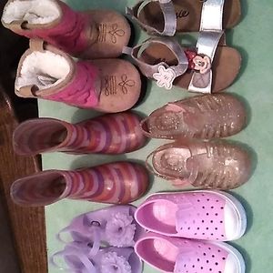 Girls size 6 and7 shoes. All fit size 6 except rainboots and Minnie mouse are  7